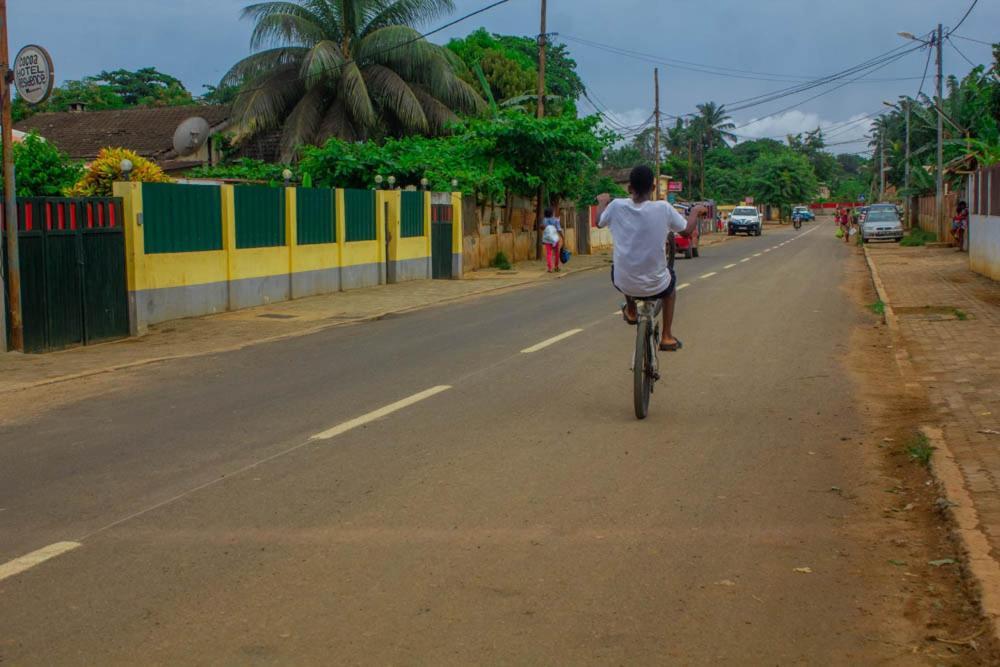 J Nova Lda Sao Tome Exterior foto