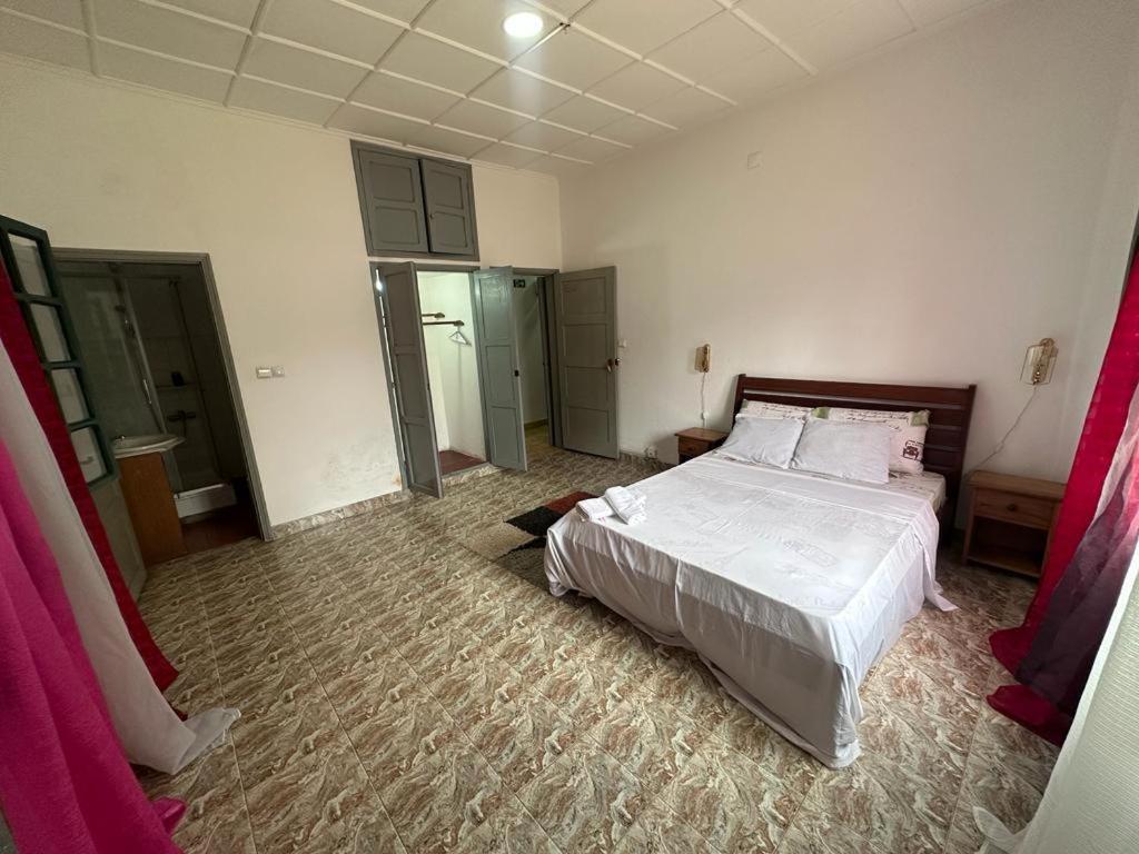 J Nova Lda Sao Tome Exterior foto